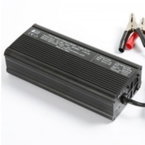 شاحن بطارية 12.8V 25.6Volt بطارية 38.4Volt 51.2V LiFePo4